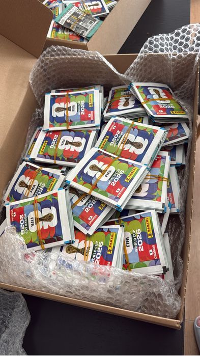 Pacotes / Saquetas de Figurinhas Oficiais da Copa do Mundo 2026 – Panini