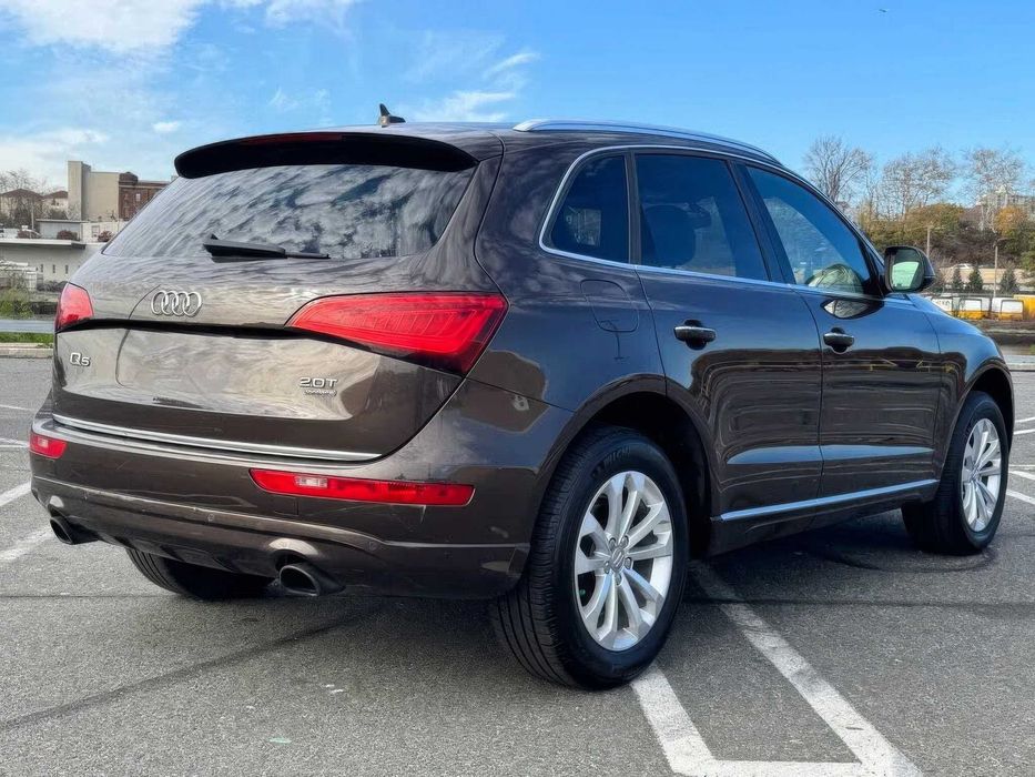 Audi Q5      2014