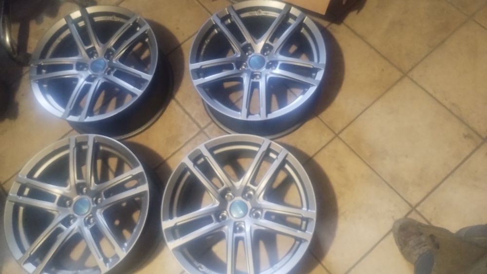 5x112 17 dezent  felgi aluminiowe 7,5 et 27 alufelgi demo