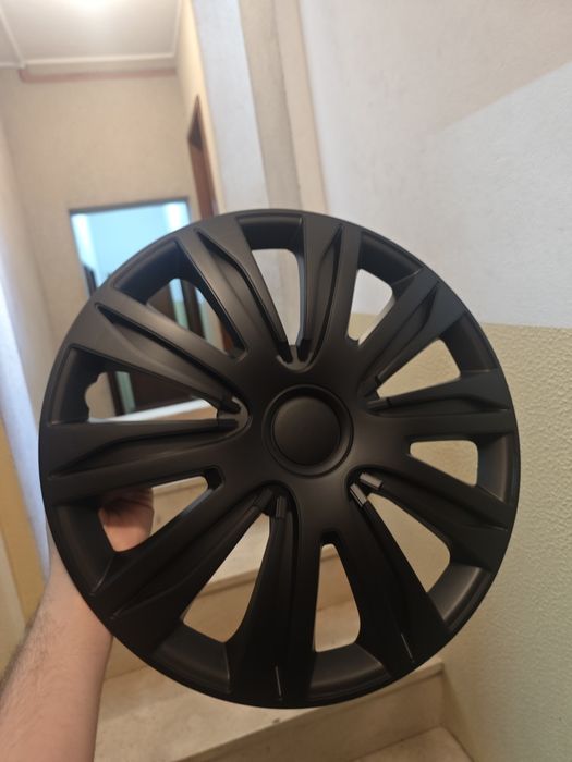 Tampões de rodas preto universal 16"