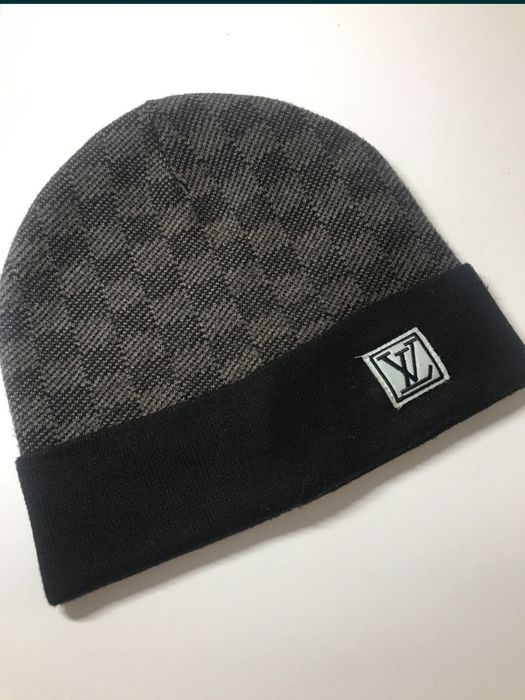 Шапочка бренд " LOUIS VUITTON "