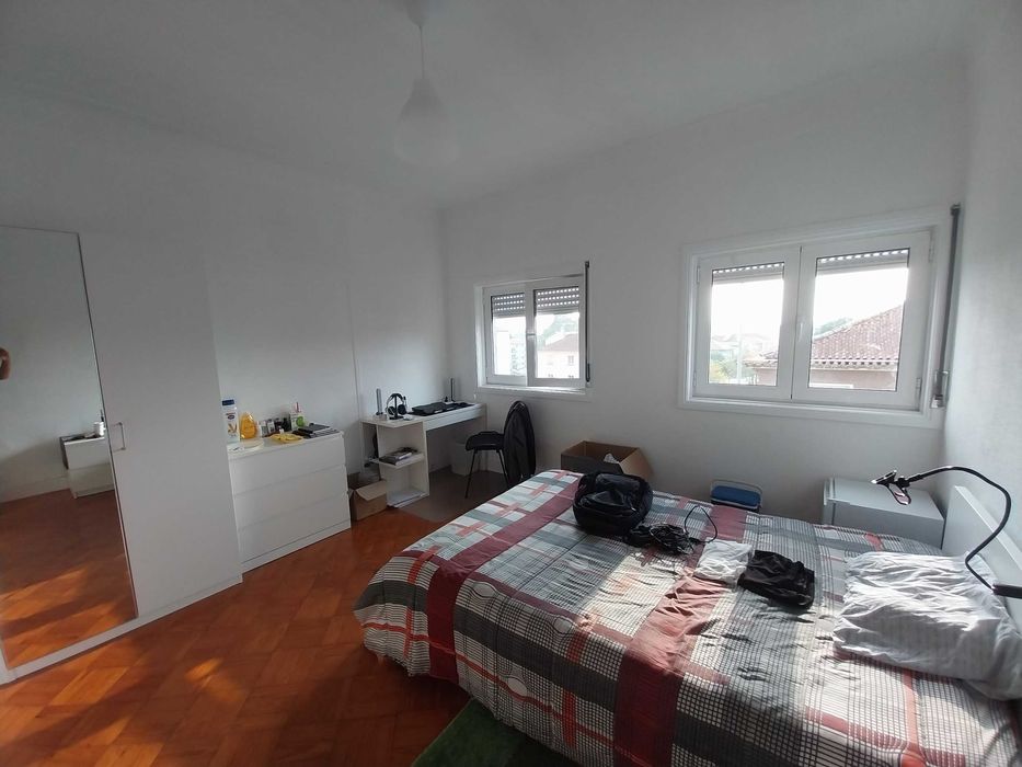 Quarto para arrendar, Polo da Asprela, próximo do ISEP