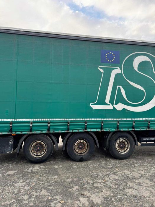 Напівпричіп Когель Kogel 2013року мега з мульдою рівна підлога 33палет