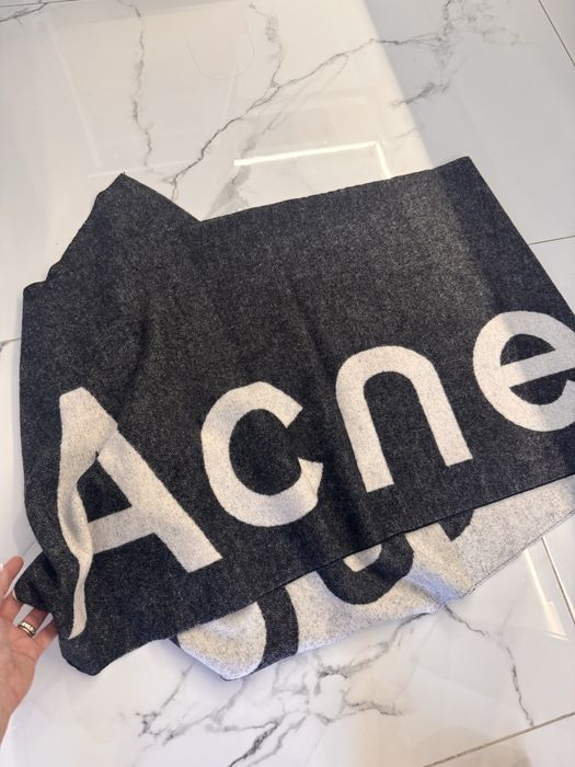 Шарф Acne Studios