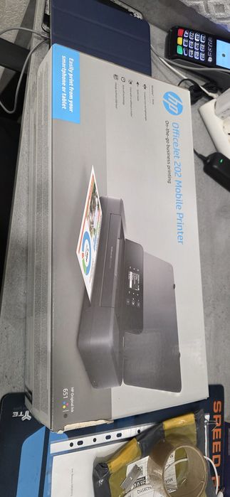Продам компактный мобильный принтер HP OfficeJet 202.