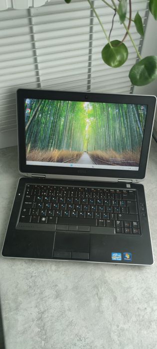 Dell Latitude E6330/SSD128/8GB/i7(3)/2.9GHz