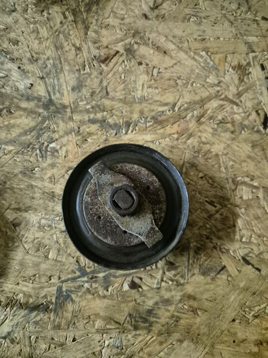 Korek wlewu paliwa baku jawa 350