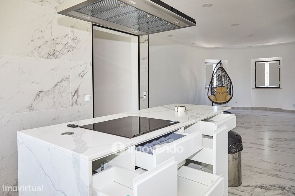 Andar de moradia T2 totalmente remodelado, em Reguengos de Monsaraz