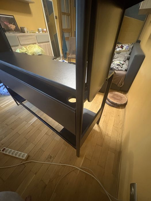Uzywane biurko Ikea Fredde