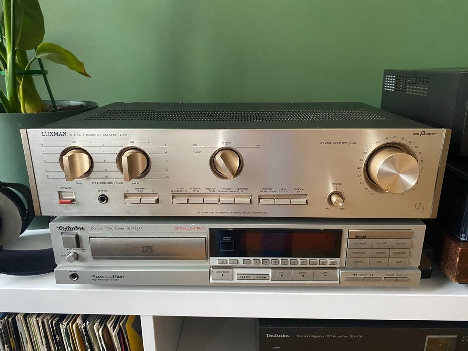 Wzmacniacz Luxman L-215