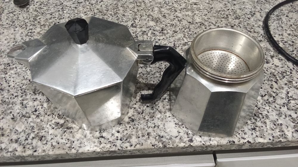 Batedeira JATA 3 Velocidades. E Outros. Nova 7 Fotos