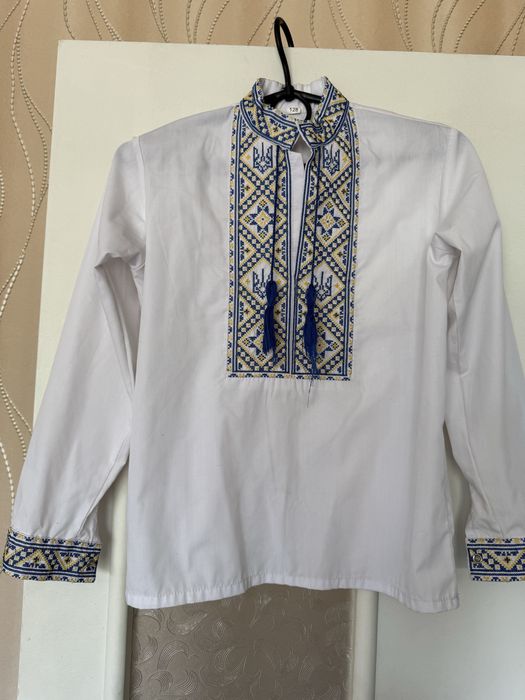 Продам вишиванку 128-134 см