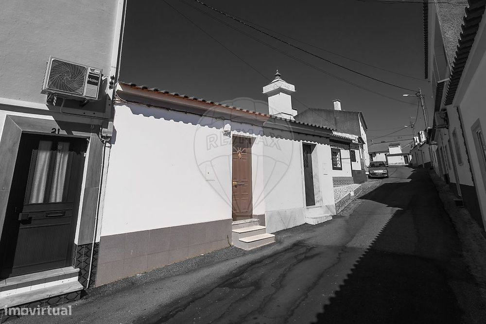 Moradia T2 para venda