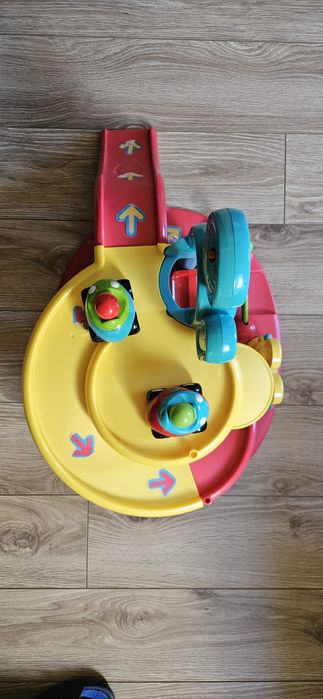 Garaż dziecięcy mothercare