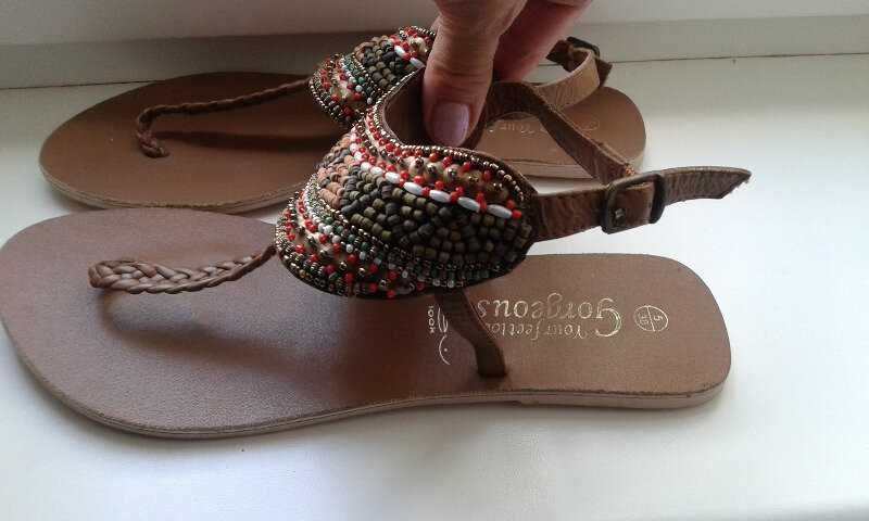 Босоножки your feet look gorgeous. натуральная кожа.38р
