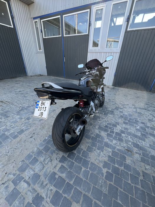 Продам Honda CB600