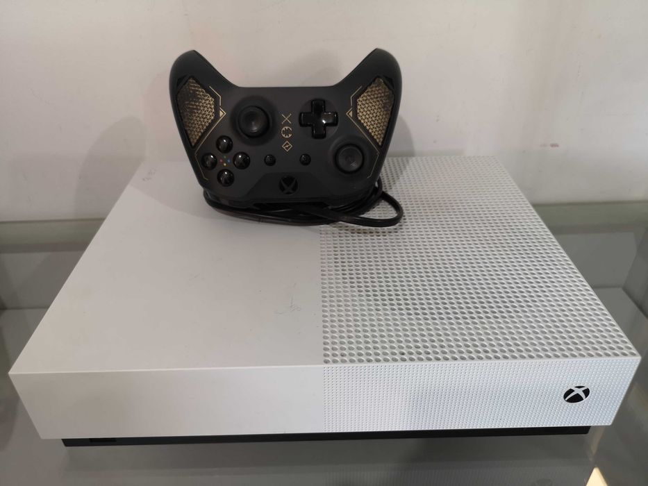 Konsola Xbox One S All Digital +pad Pruszcz Gdański