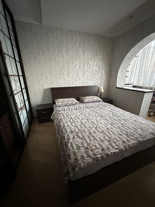 Здається в оренду 3 х кімнатна квартира вул.Руська