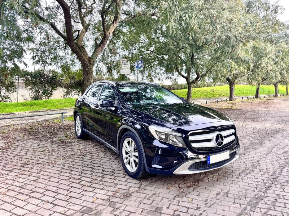 Mercedes-Benz GLA 220 d 4Matic 7G-DCT Urban