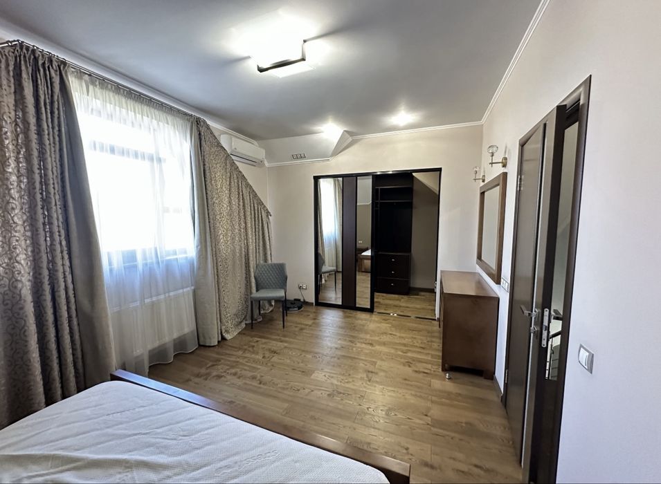 Вода та світло є!!! Генератор! Сдам будинок Аркадія, Каманіна, Сауна.