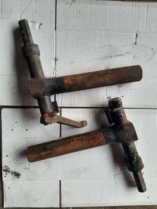 Półosie Wysuwne,Sworznie, Belka, Ursus,c4011,c355,c360, twarde,Stan db