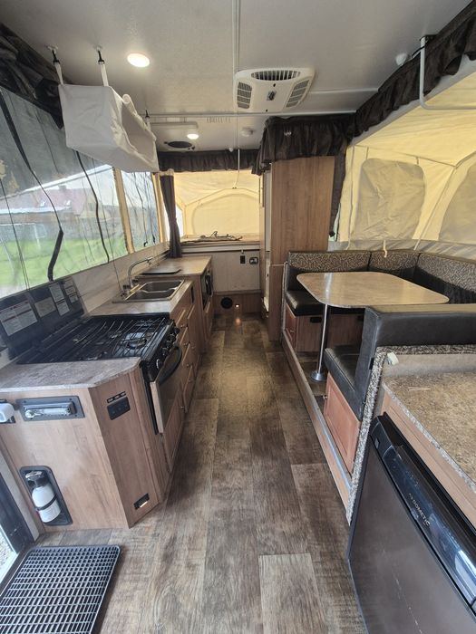 Forest River Rockwood HW277