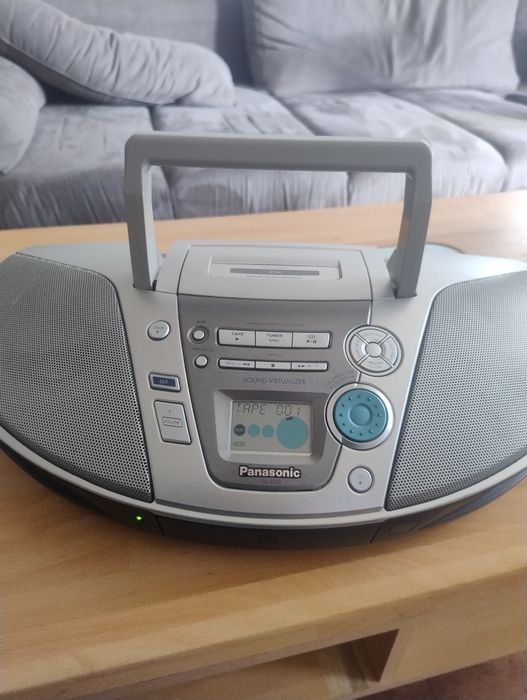 продам бумбокс PANASONIC