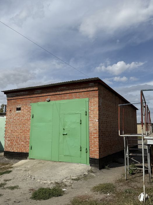 гараж , полтава 11 школа