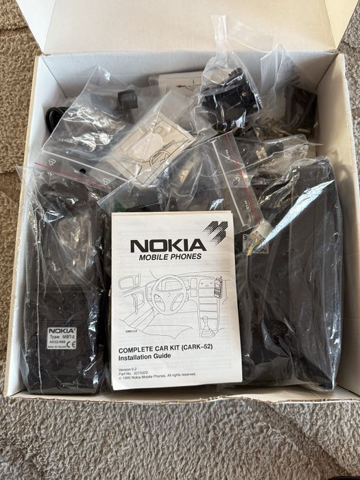 Nokia zestaw glosnomowiacy cark 52 plus telefony