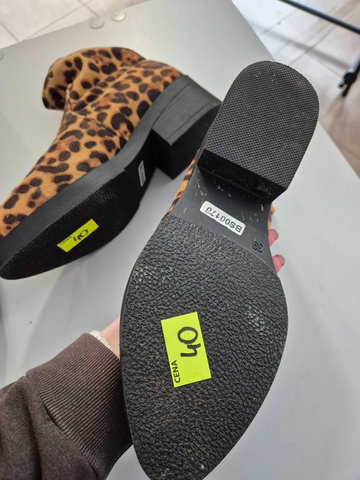 Botki damskie w panterkę r. 39