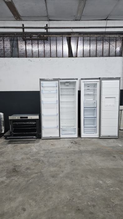 Conjunto BOSCH (arca + frigorífico + forno)