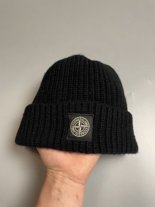 Шапка Stone Island чорна