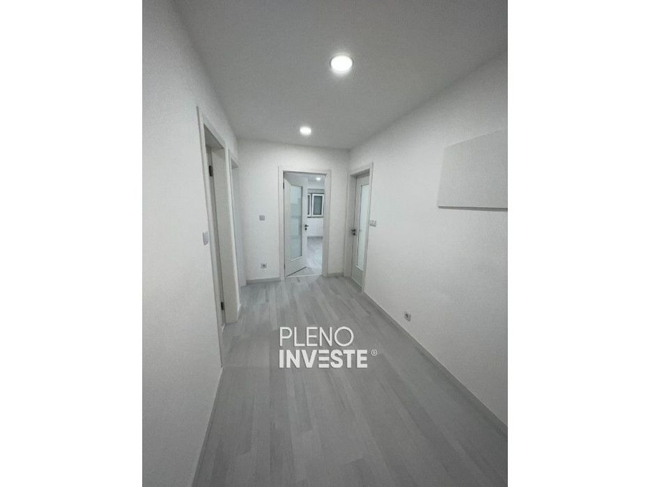 T2 Totalmente Remodelado com Varanda nas Paivas