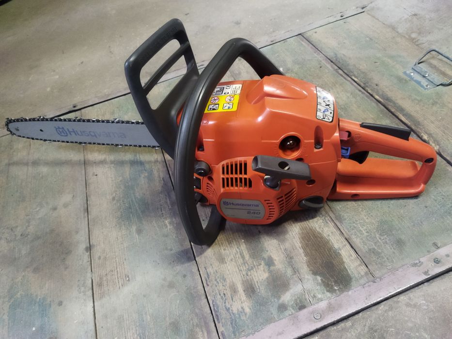 Бензопила Husqvarna 240