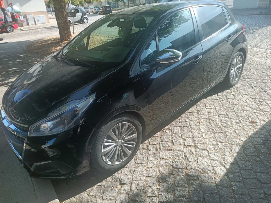 Peugeot 208 1.2 Pure Tech