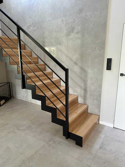 Schody metalowe, Poznań i okolice