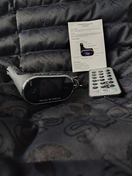 Transmiter samochodowy FM  Bluetooth pilot kabel Aux