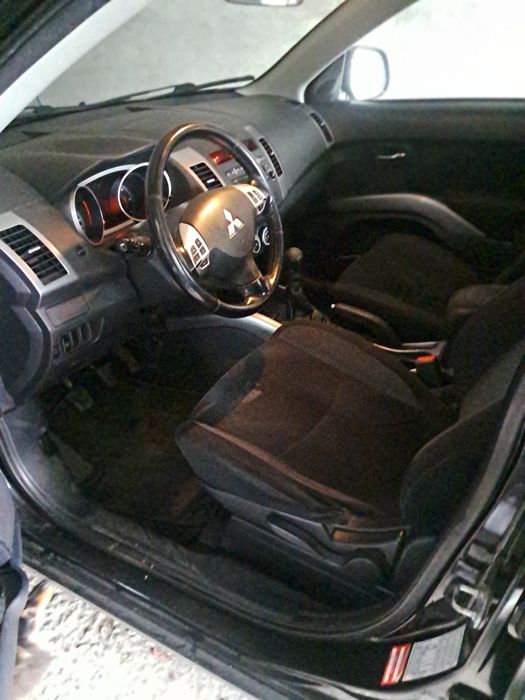 АутлендерXL ,4×4, 2L.турбодизель