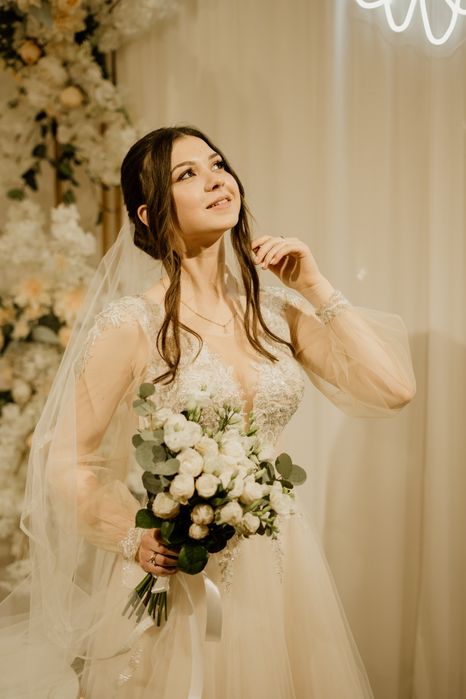 Весільна сукня 44р.