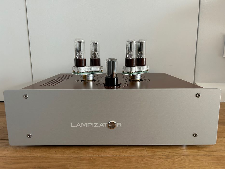 Lampizator  Baltic - 4  DAC, Engine 11,  USB, RCA, XLR,
