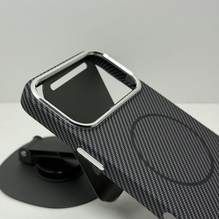 Чехол iphone 17 pro max чорный карбоновый магсейф. Чохол айфон 17 про