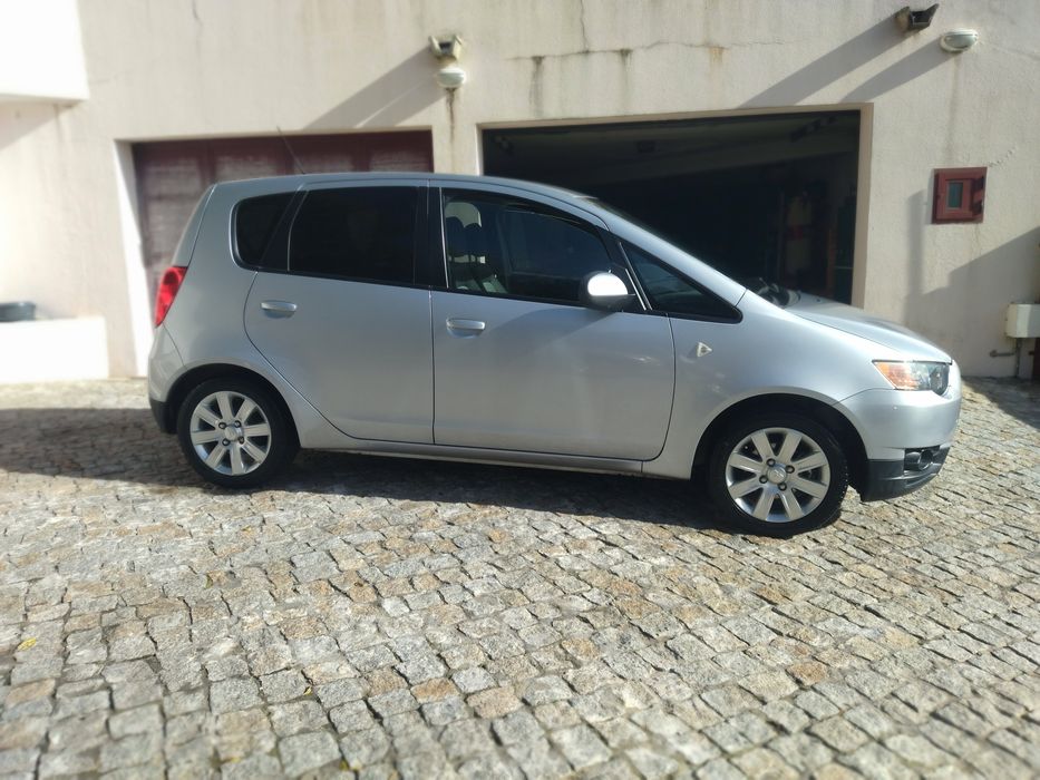 Mitsubishi Colt Gasolina Cx. Automática
