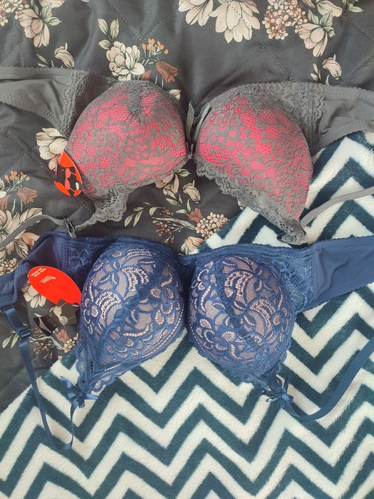 Biustonosze 2szt nowe