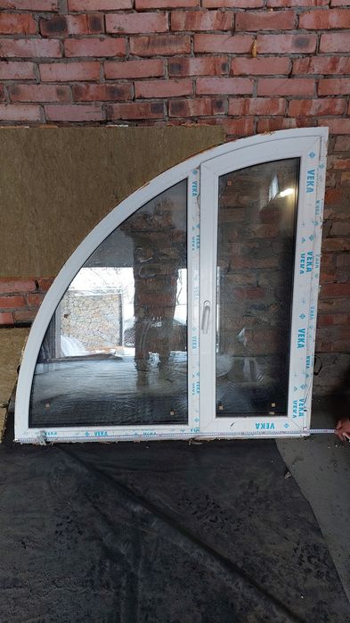 Вікно нестандарт Veka