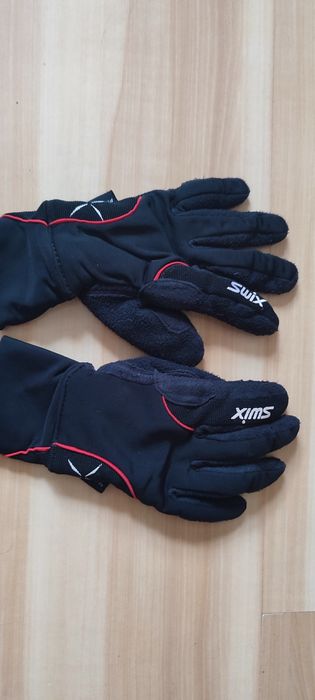 Детские черные зимние перчатки