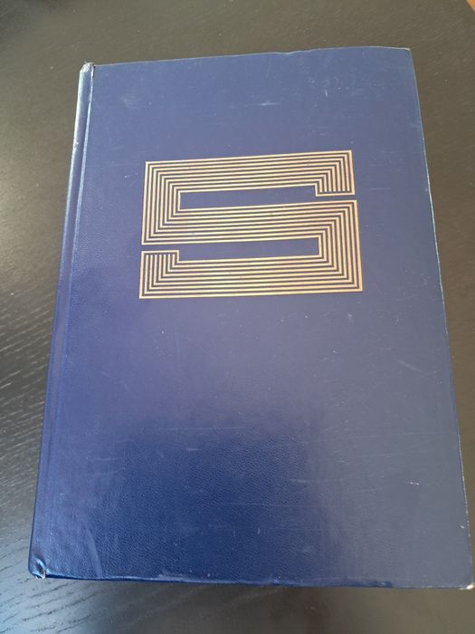 Słownik poprawnej polszczyzny.