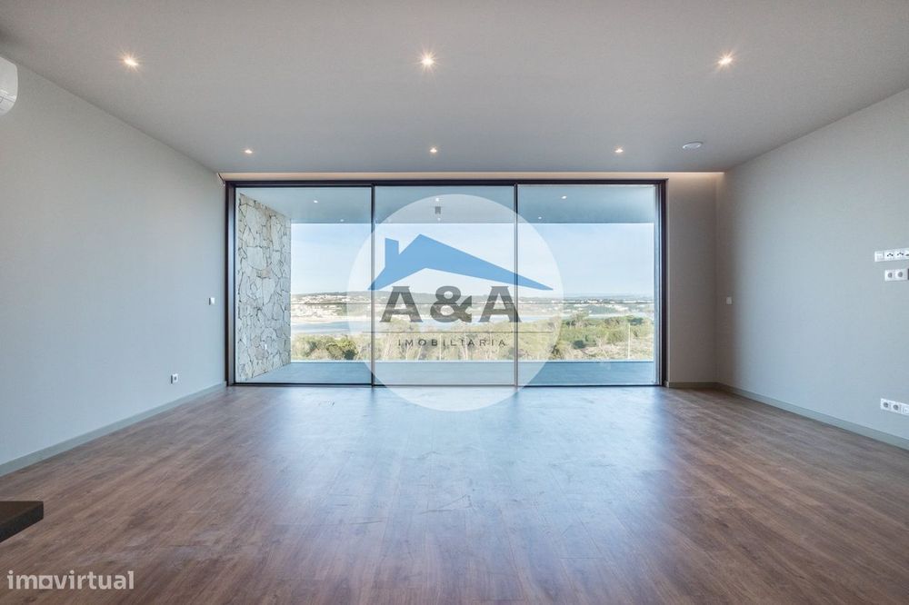 Apartamentos na Costa de Luxo com vistas deslumbrantes