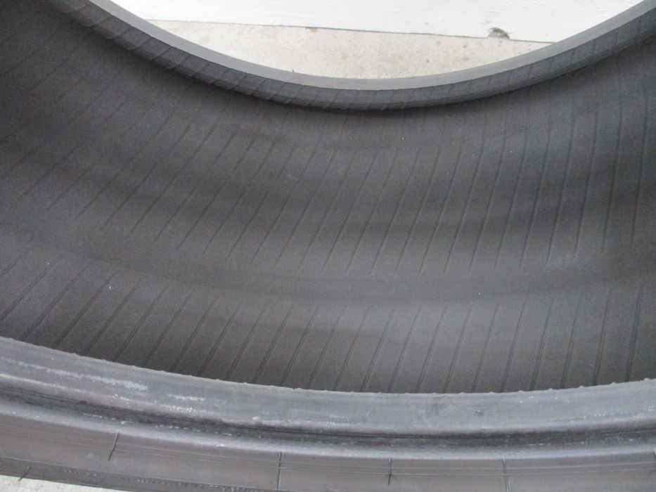 2x 255/40R17 Bridgestone Potenza RE050A 5mm 10r.