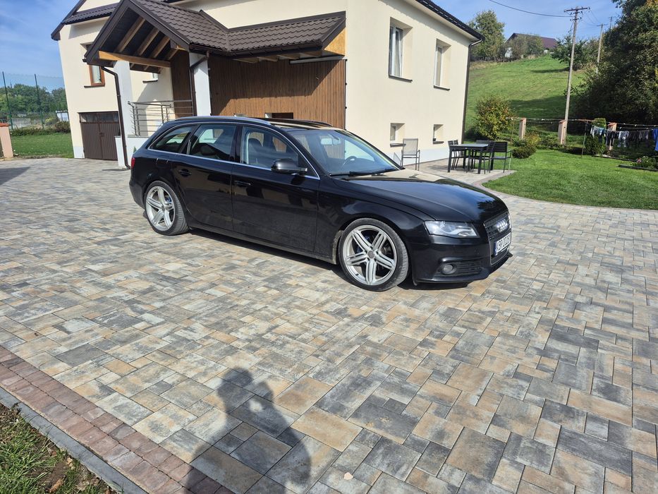 Sprzedam Audi A4 B8 2.0 TDI – 143 KM