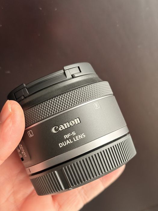 Canon RF-S 7.8mm f4 dual lens nova